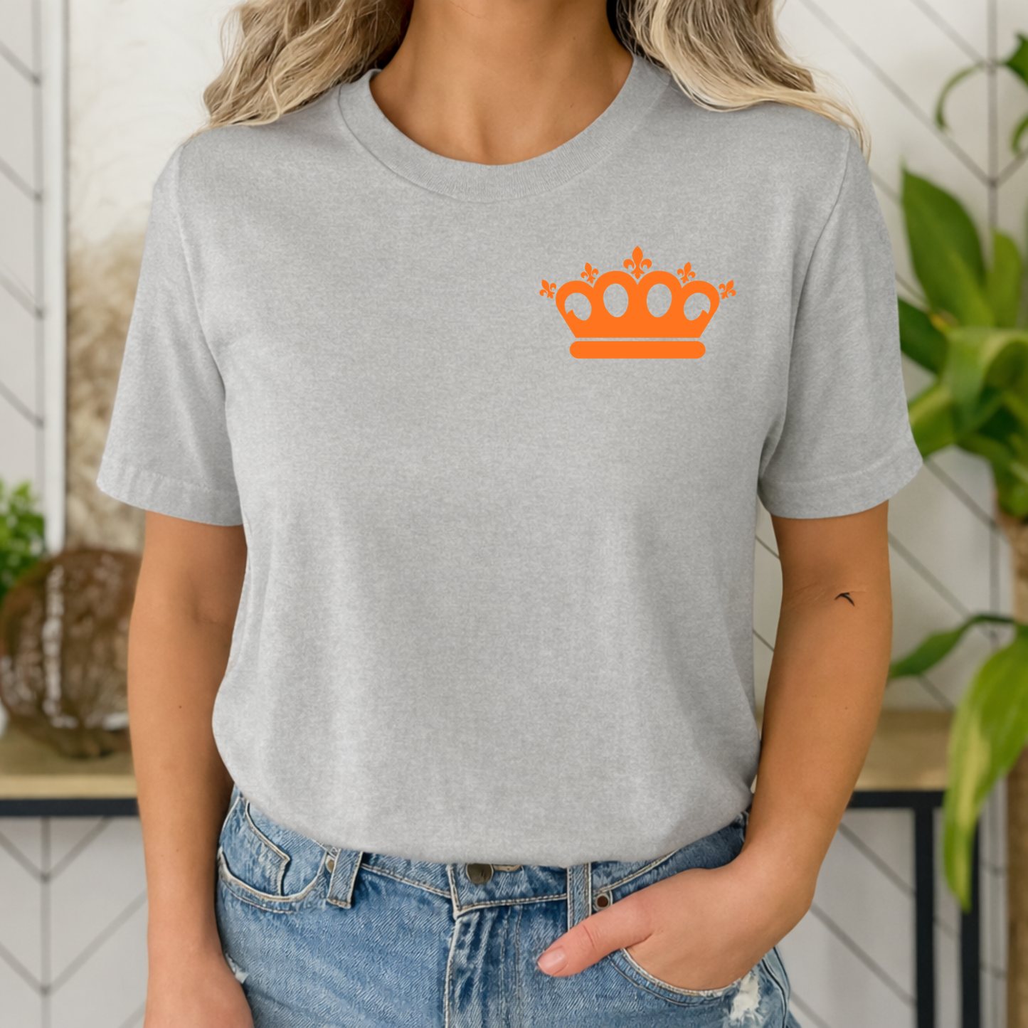T-shirt - Sierlijke oranje kroon